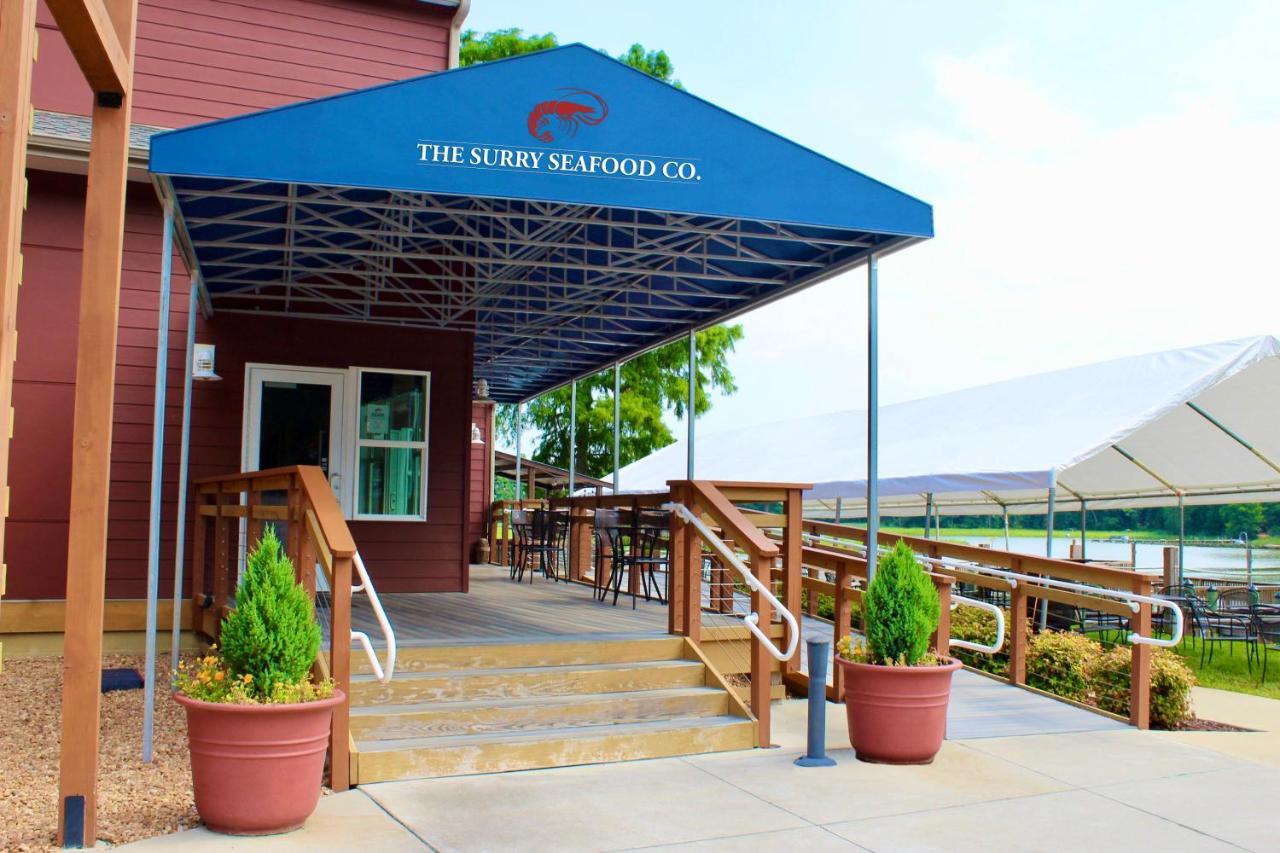 Hotel Surry Seafood Company Exterior foto