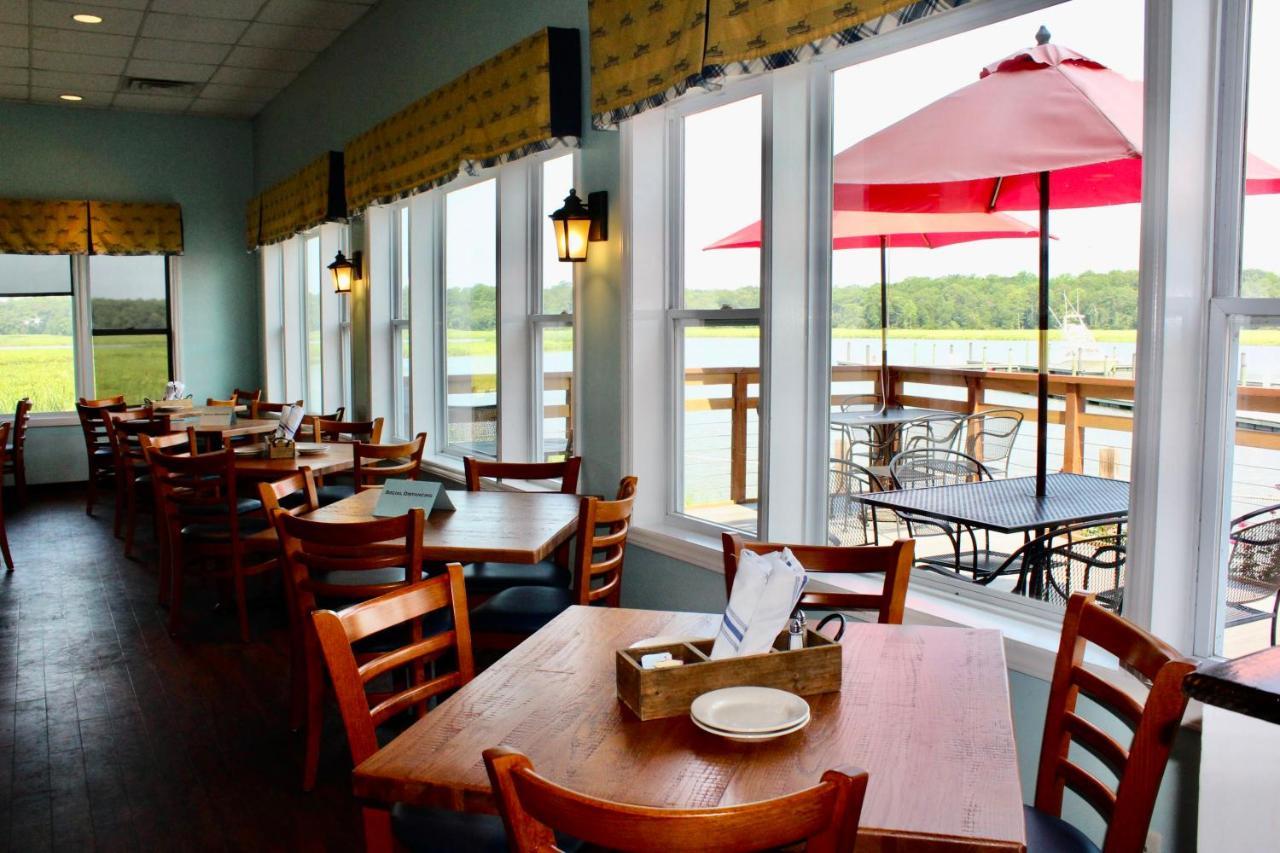 Hotel Surry Seafood Company Exterior foto